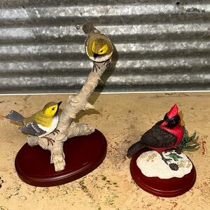 Westland Giftware warblers on branch and cardinal with tree and base